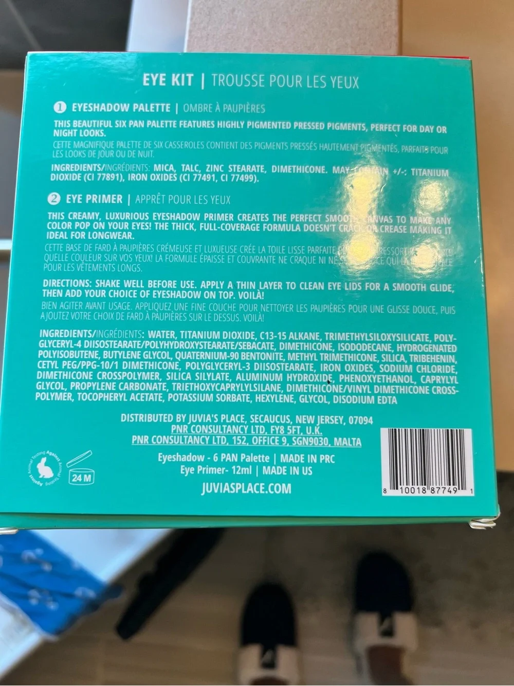Juvia's Place I Live, I Love Eye Kit - Teal & Red